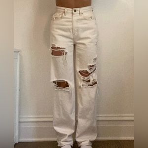 BDG High-Rise Boyfriend Jeans